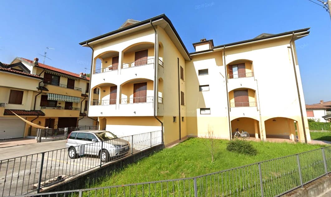 Trelocali completamente ristrutturato in mini palazzina - Immagine 3