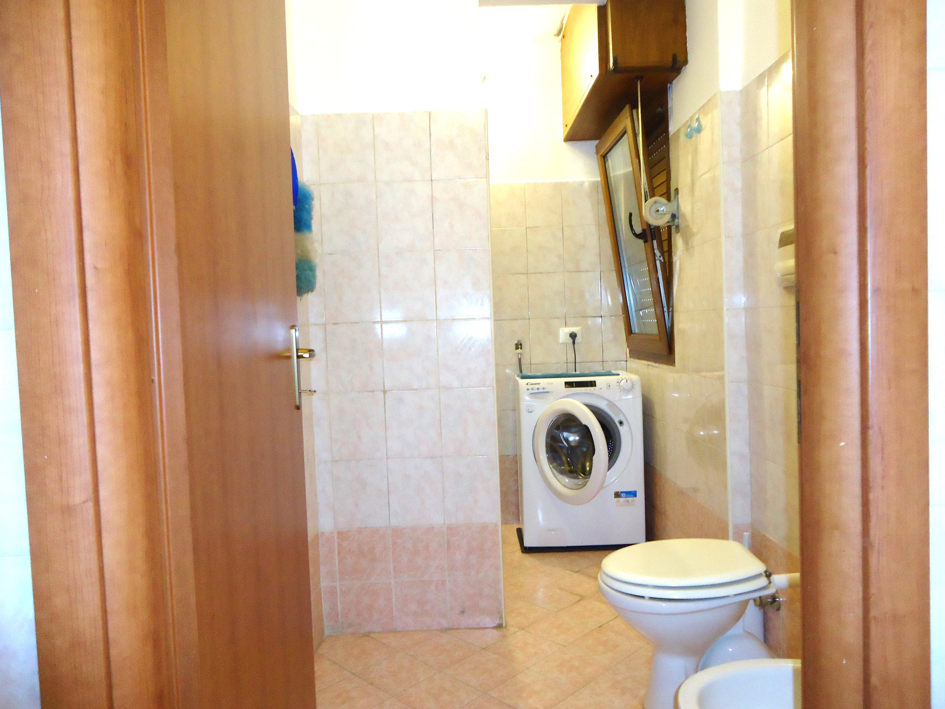 APPARTAMENTO IN CORTE SENZA SPESE CONDOMINIALI - Immagine 5