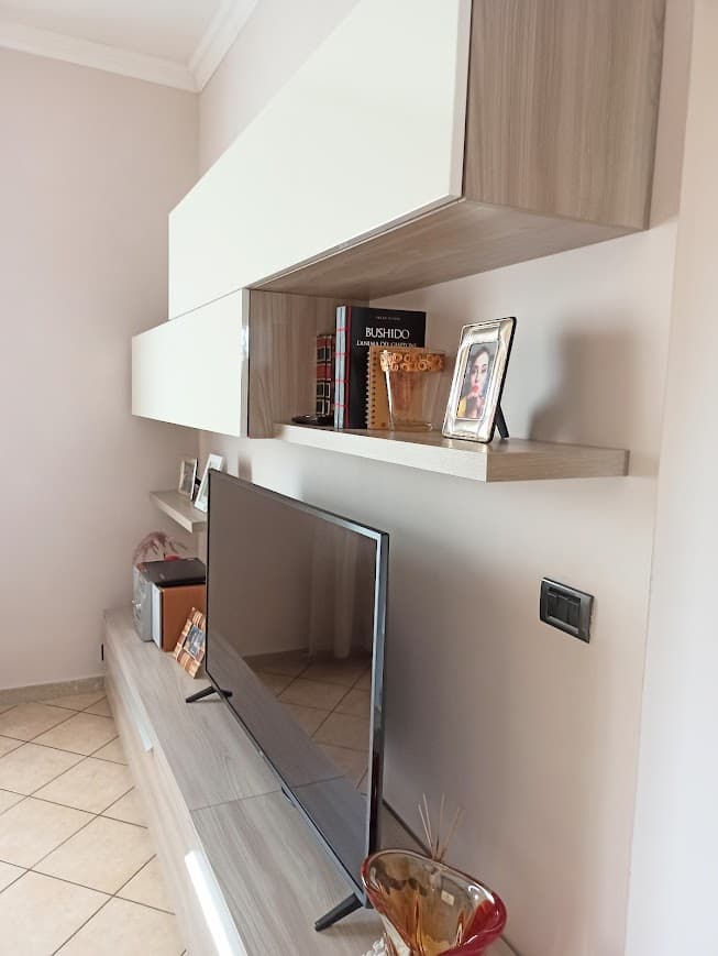 Bellissimo quattro locali indipendente - Immagine 4