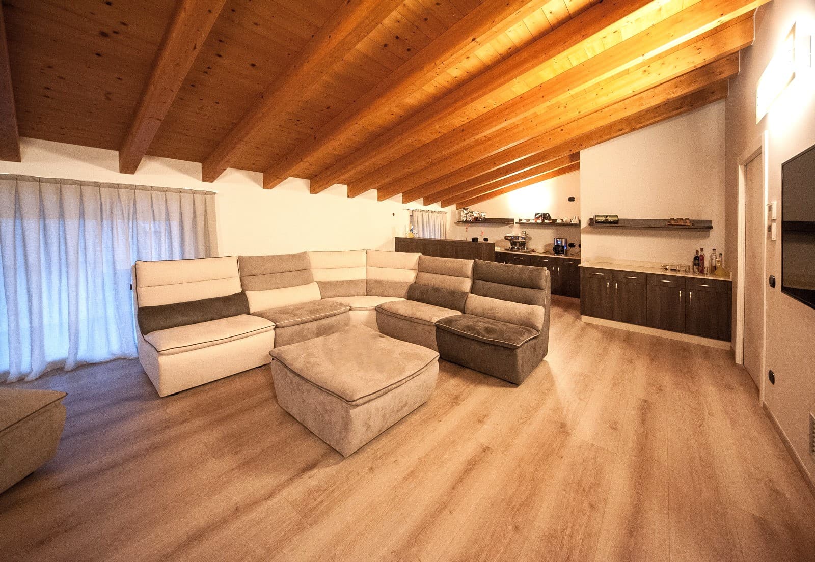Cerchi una casa da copertina? Eccola! - Immagine 3
