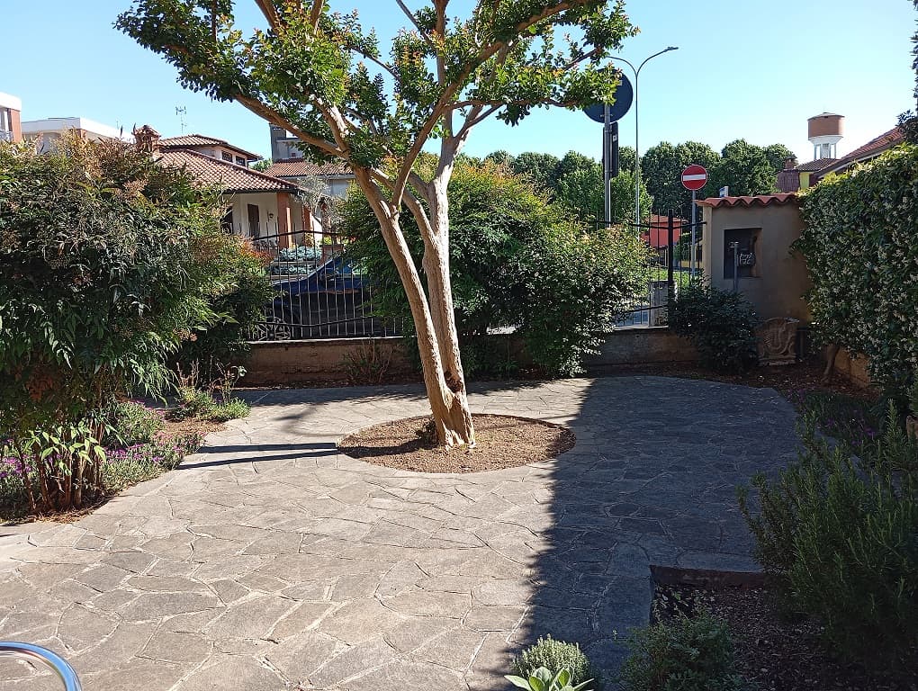 VILLA BIFAMILIARE IDEALE PER DUE FAMIGLIE - Immagine 4
